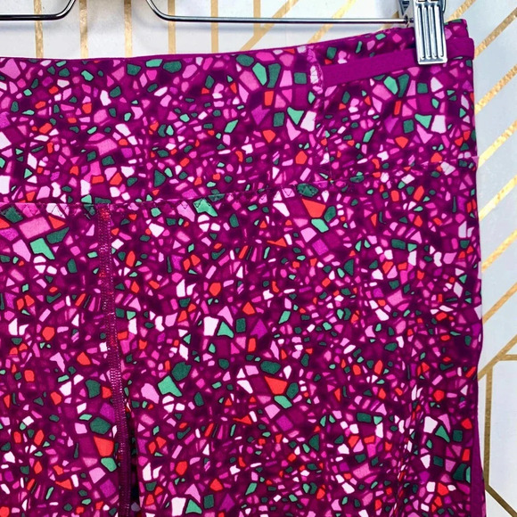 Lululemon Real Quick Crop Paradise Camo Regal Plum - Picture 4 of 10